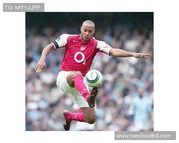 叫鹏的足球明星名字揭秘他们在绿茵场上的传奇故事与成就